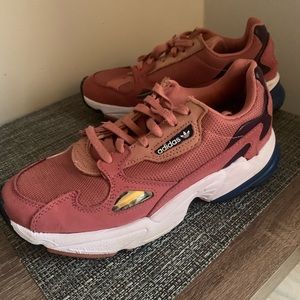 Adidas originals falcons women’s sneaker pink blue